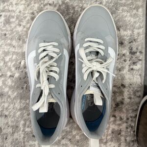 Vans Ultrarange Light Gray and White Sneakers